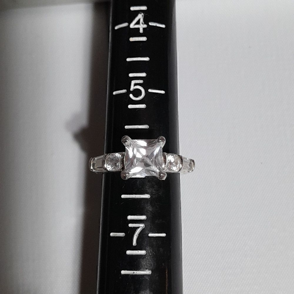Faux Diamond...Size 6.5